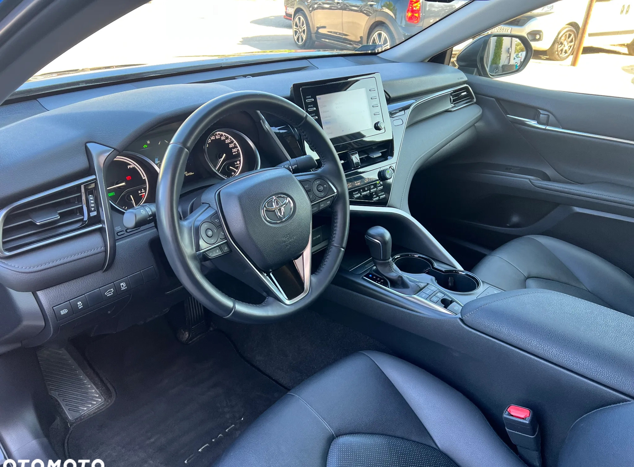Toyota Camry cena 123800 przebieg: 101458, rok produkcji 2021 z Solec Kujawski małe 301